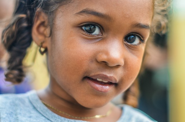 Un enfant souriant